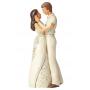 JIM SHORE Couple Embracing Figurine - slika 1